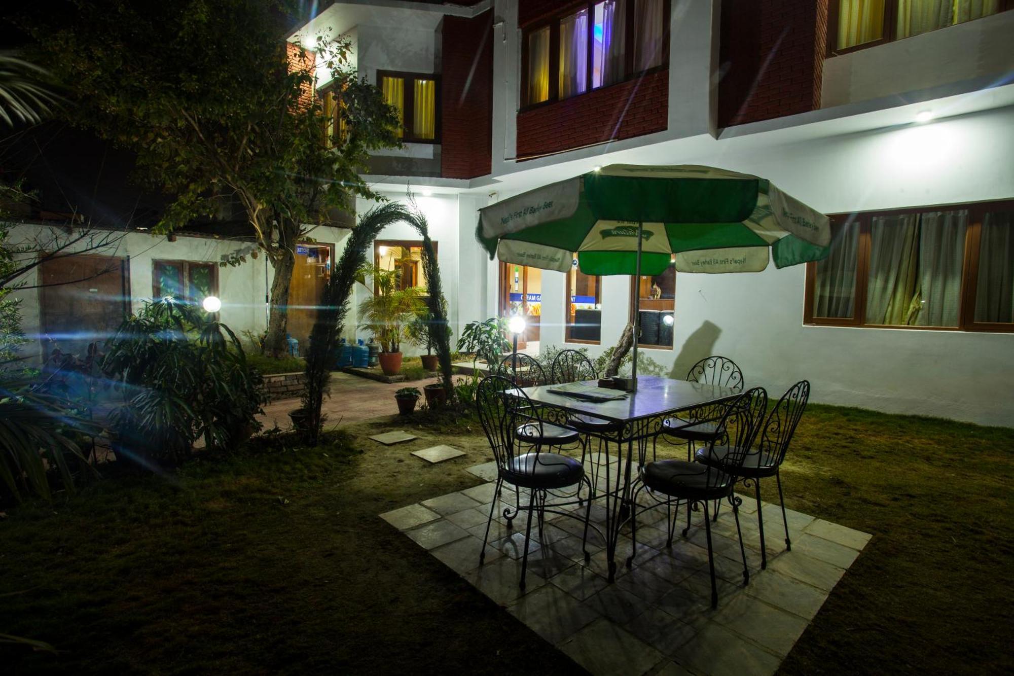 Hotel Dream City Kathmandu Exterior photo